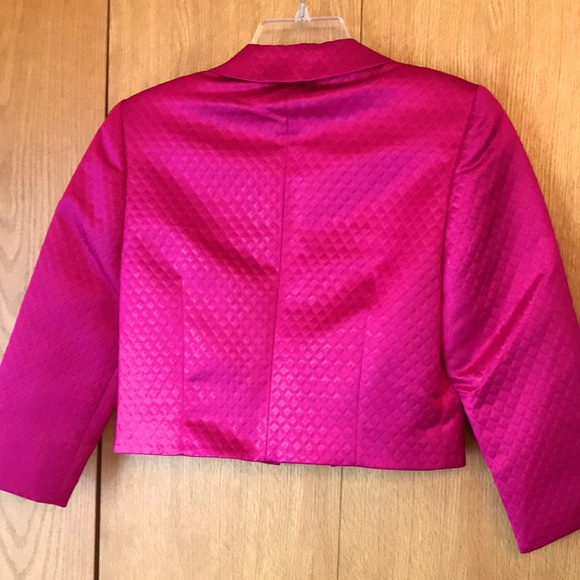 RARE Isabel Ardee hot pink size 2 crop textured hook blazer satin bolero jacket - Picture 8 of 9